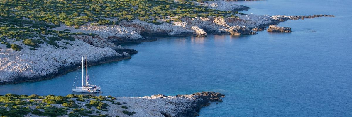 Save up to 30% on 600+ Adventures Across All 7 Continents