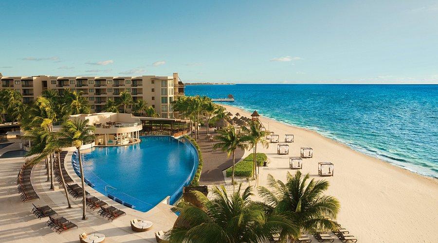​ DREAMS RIVIERA CANCUN - ESCAPE WINTER TO LUXURY